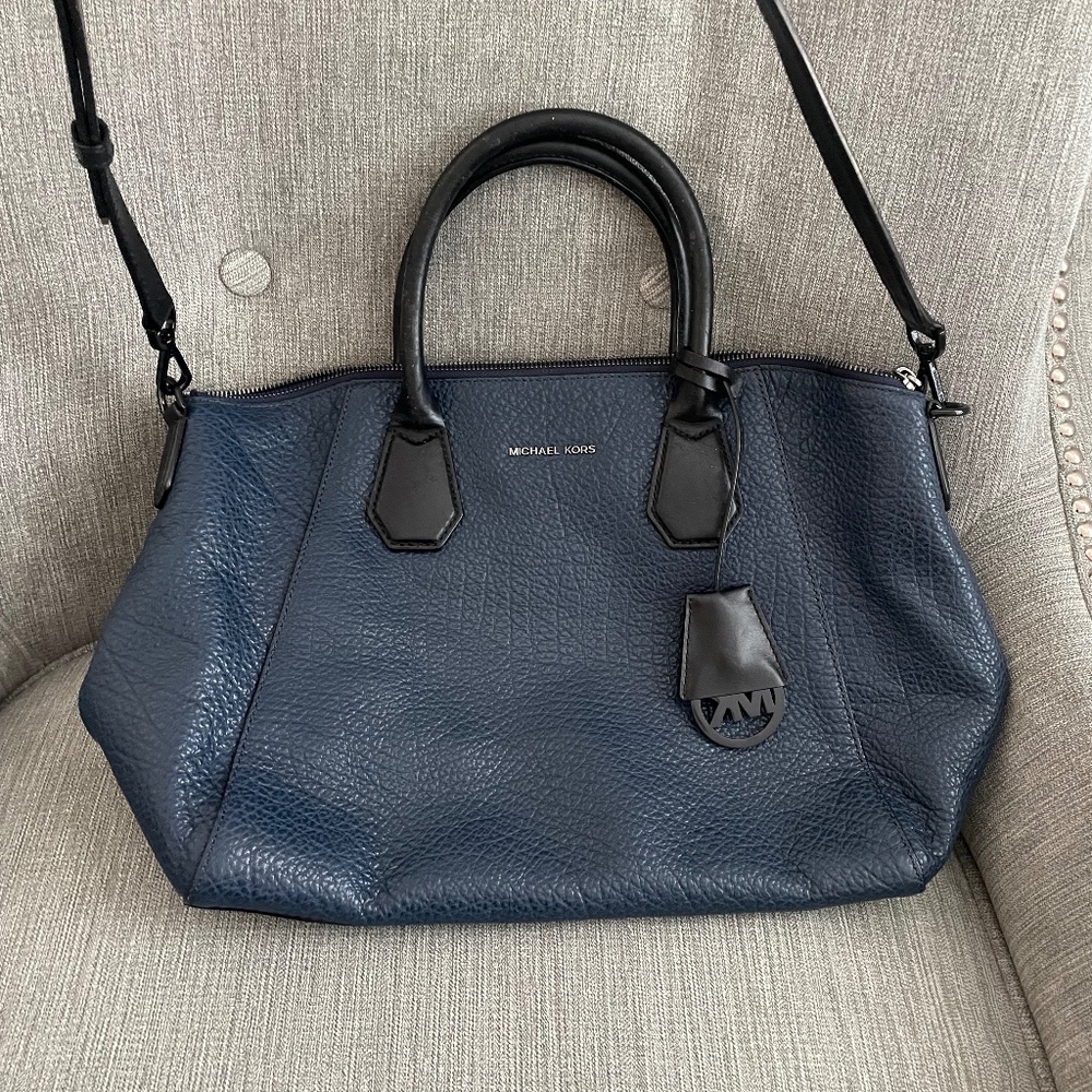 Michael kors large crossbody tote bag